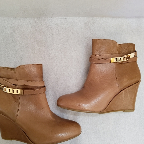 Bin 3C Chinese Laundry Leather Wedge Ankle Bootie Size 6 - Picture 5 of 6